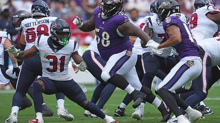 Baltimore Ravens tackle Michael Pierce (New York Giants free agent target)