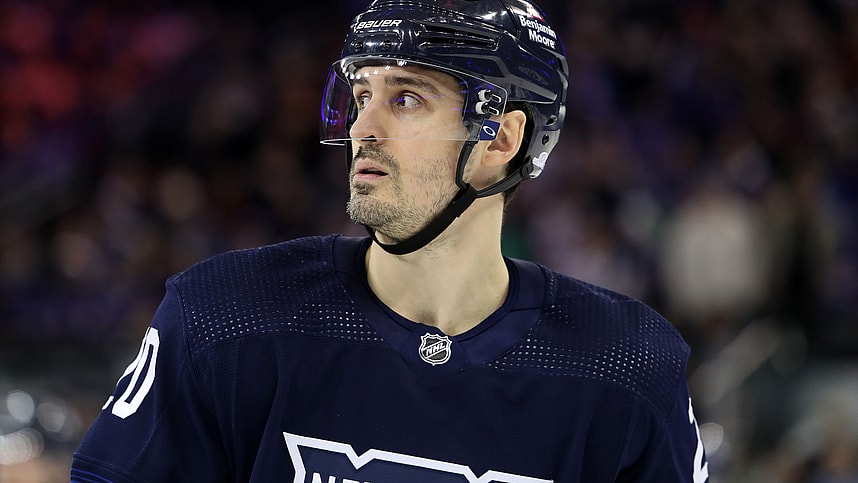 New York Rangers left wing Chris Kreider (20) skates against the Los Angeles Kings during the third period at Madison Square Garden