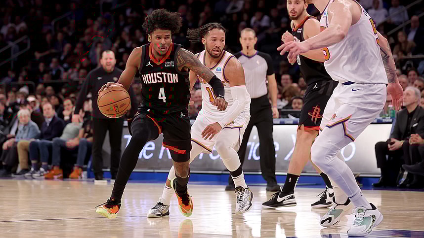 Houston Rockets guard Jalen Green (4) controls the ball against New York Knicks guard Jalen Brunson (11) and center Isaiah Hartenstein (55) during the fourth quarter at Madison Square Garden