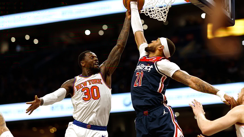Washington Wizards center Daniel Gafford (21) blocks the shot of New York Knicks forward Julius Randle (30) in the second quarter at Capital One Arena
