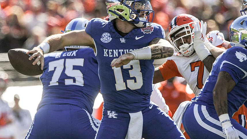 Kentucky quarterback Devin Leary (13) (New York Giants draft prospect)