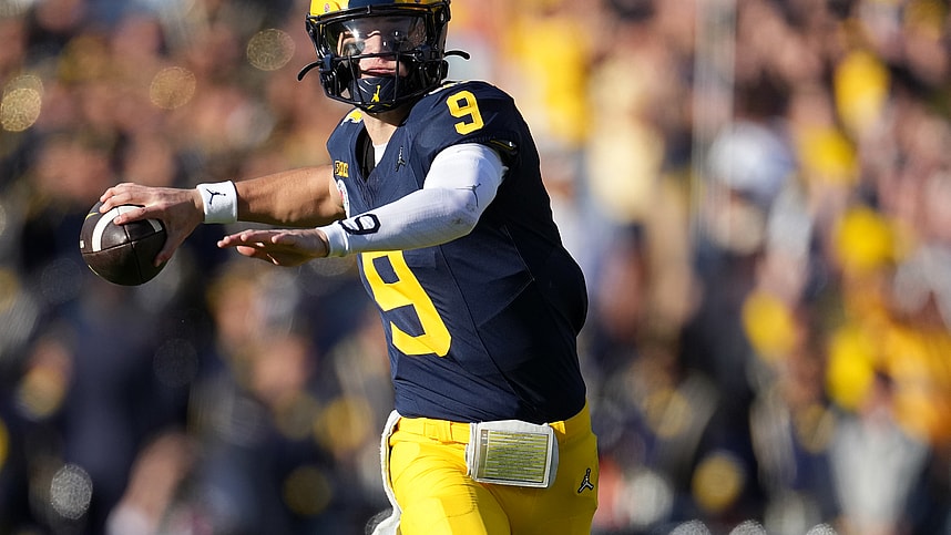 Michigan Wolverines quarterback J.J. McCarthy (9) (New York Giants)