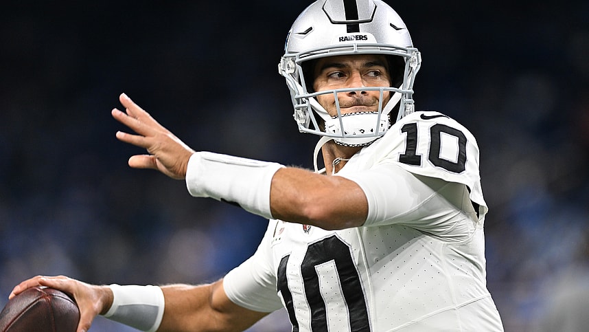Las Vegas Raiders quarterback Jimmy Garoppolo, Jets