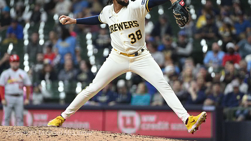 mlb: st. louis cardinals at milwaukee brewers, devin williams, yankees