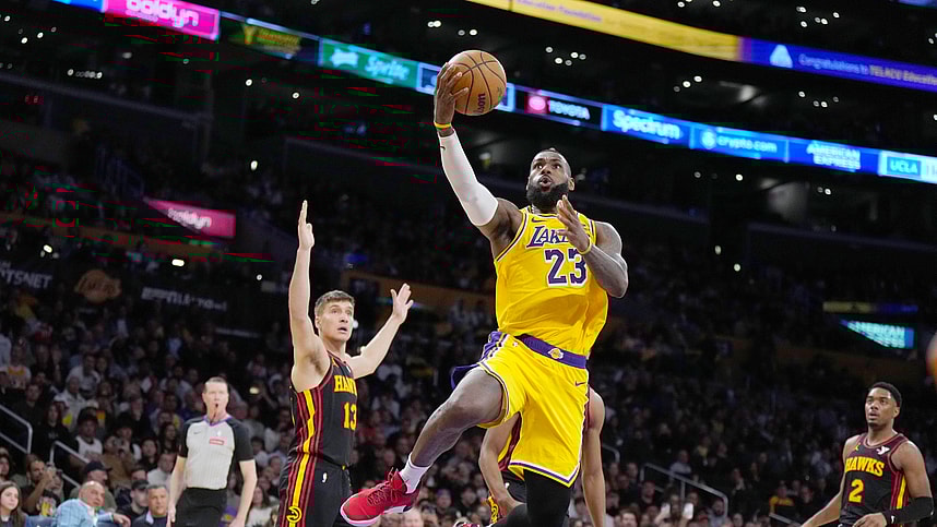 NBA: Atlanta Hawks at Los Angeles Lakers, knicks