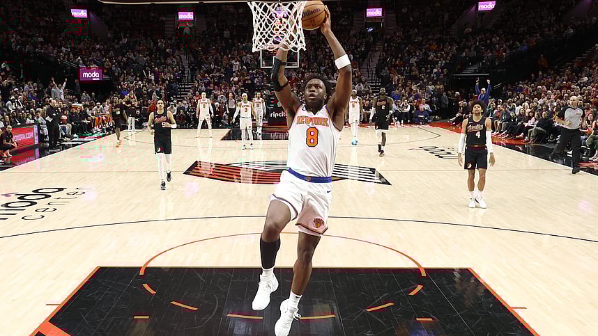 New York Knicks forward OG Anunoby (8) dunks the ball against the Portland Trail Blazers at Moda Center