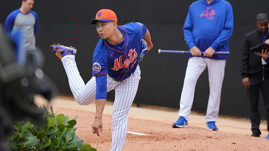 Feb 19, 2024; Port St. Lucie, FL, USA; New York Mets starting pitcher Kodai Senga (34) warms-up during workouts at spring training. Mandatory Credit: Jim Rassol-USA TODAY Sports