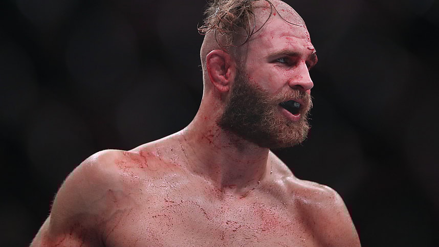 MMA: UFC 275- Teixeira vs Prochazka