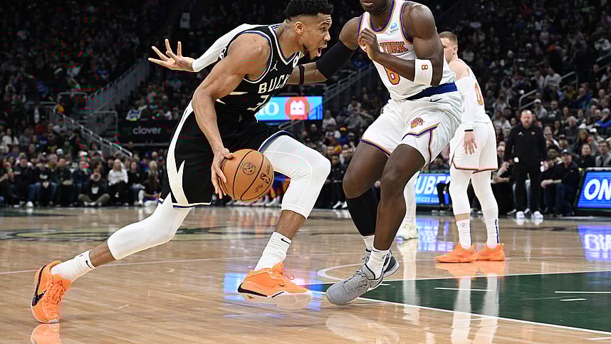 NBA: New York Knicks at Milwaukee Bucks