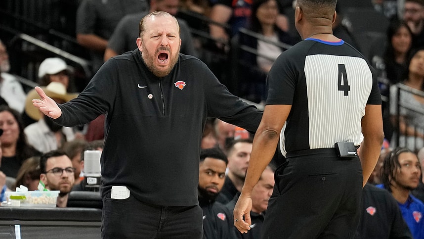 NBA: New York Knicks at San Antonio Spurs