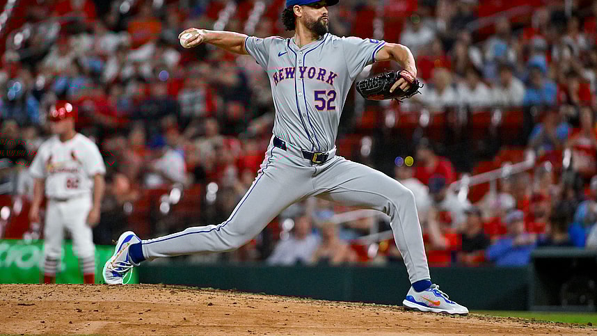 May 7, 2024; St. Louis, Missouri, USA;  New York Mets relief pitcher Jorge Lopez (52) pitches against the St. Louis Cardinals during the seventh inning at Busch Stadium. Mandatory Credit: Jeff Curry-USA TODAY Sports