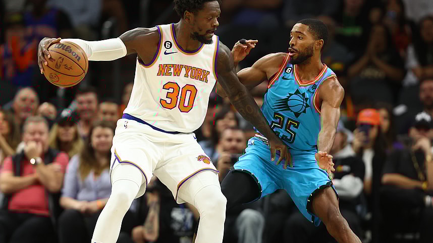 Nov 20, 2022; Phoenix, Arizona, USA; New York Knicks forward Julius Randle (30) against Phoenix Suns forward Mikal Bridges (25) at Footprint Center. Mandatory Credit: Mark J. Rebilas-USA TODAY Sports