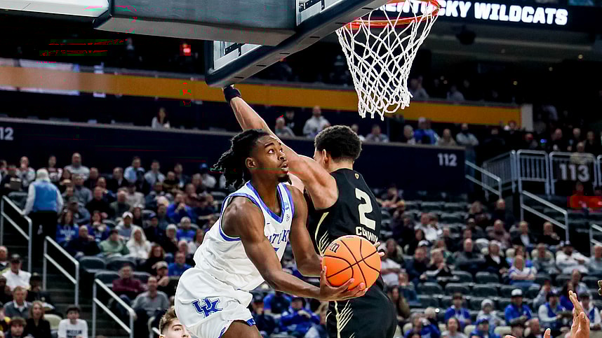 NCAA Basketball: NCAA Tournament First Round-Kentucky v Oakland, knicks