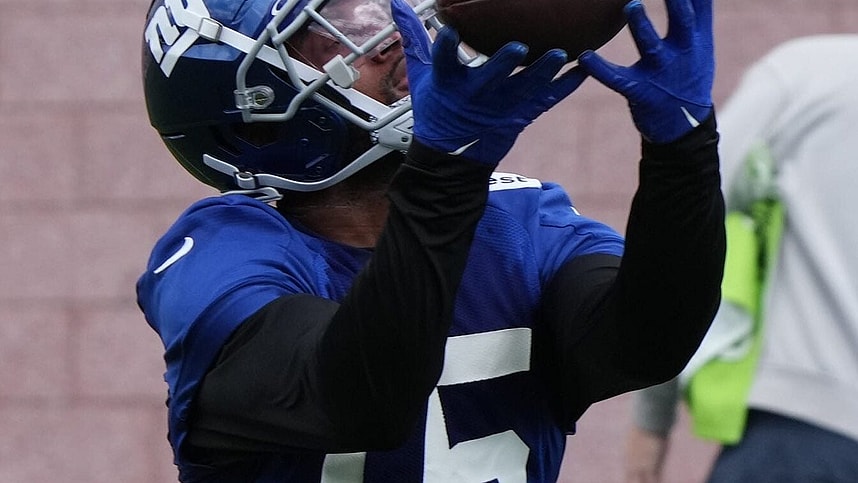 East Rutherford, NJ -- June 11, 2024 -- Wide receiver, Allen Robinson at the NY Giants Mandatory Minicamp at their practice facility in East Rutherford, NJ.