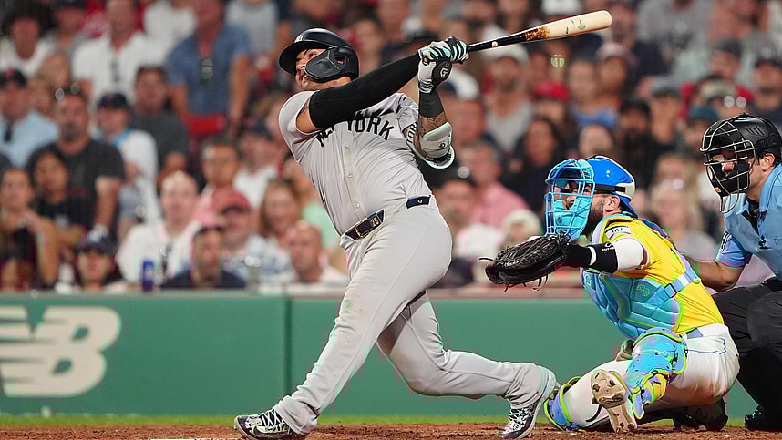 MLB: New York Yankees at Boston Red Sox, gleyber torres