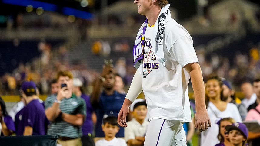NCAA Baseball: College World Series Final-Florida vs LSU