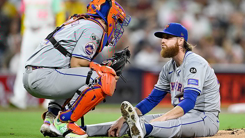 Aug 23, 2024; San Diego, California, USA; New York Mets starting pitcher Paul Blackburn (58) talks with Francisco Alvarez (4) after being hit during the third inning against the San Diego Padres at Petco Park. Mandatory Credit: Denis Poroy-USA TODAY Sports