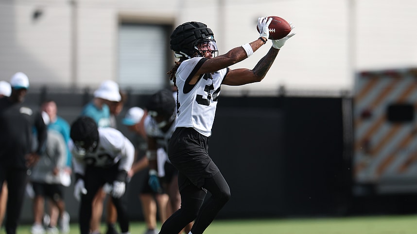 NFL: Jacksonville Jaguars Training Camp, Gregory Junior, new york giants