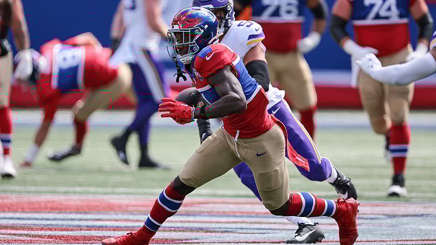 Sep 8, 2024; East Rutherford, New Jersey, USA; New York Giants wide receiver Malik Nabers (1) gains yards after catch during the first half against the Minnesota Vikings at MetLife Stadium. Mandatory Credit: Vincent Carchietta-Imagn Images