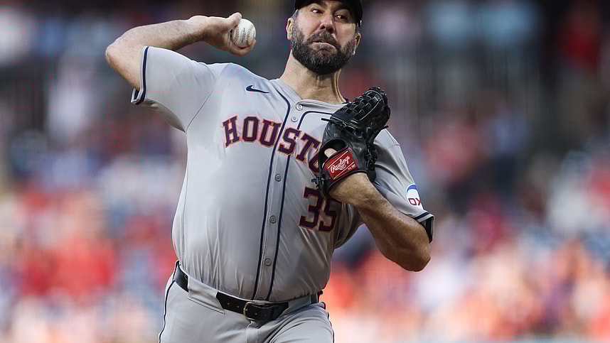 Aug 27, 2024; Philadelphia, Pennsylvania, USA; Houston Astros pitcher Justin Verlander (35) throws a pitch during the first inning against the Philadelphia Phillies at Citizens Bank Park. Mandatory Credit: Bill Streicher-Imagn Images