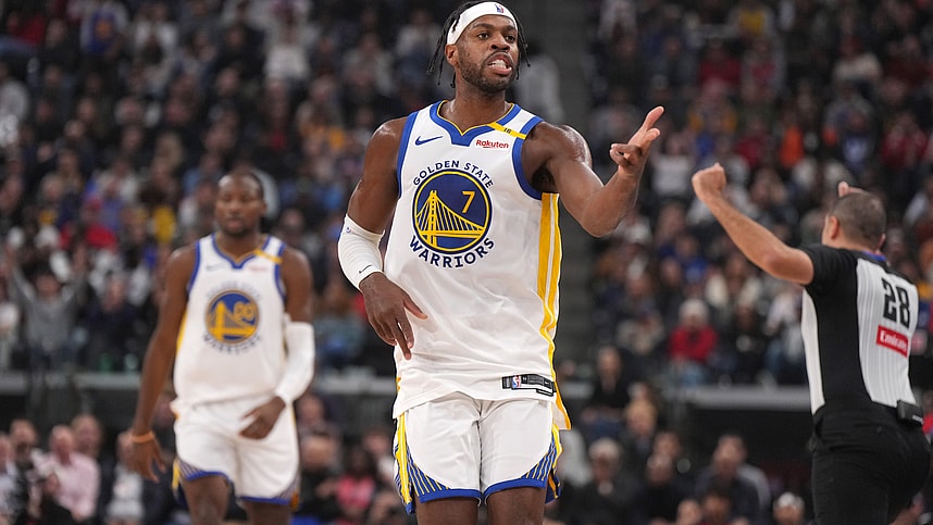Nov 18, 2024; Inglewood, California, USA; Golden State Warriors guard Buddy Hield (7) gestures in the first half against the LA Clippers at Intuit Dome. Mandatory Credit: Kirby Lee-Imagn Images