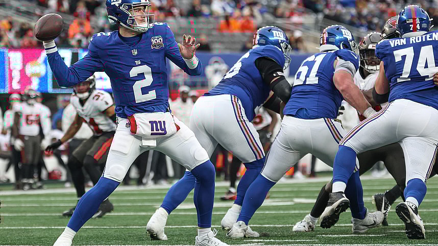 Nov 24, 2024; East Rutherford, New Jersey, USA; New York Giants quarterback Drew Lock (2) throws a pass during the second half against the Tampa Bay Buccaneers at MetLife Stadium. Mandatory Credit: Vincent Carchietta-Imagn Images