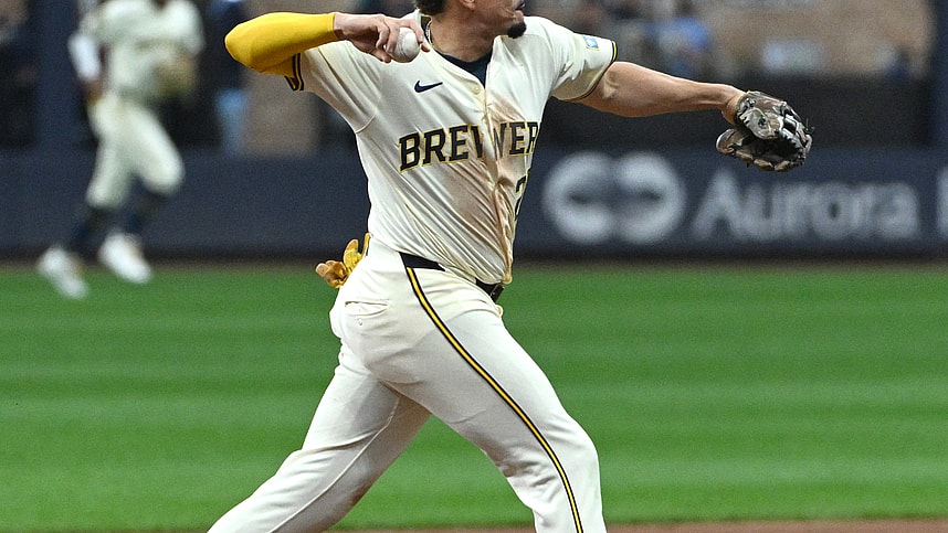 MLB: New York Yankees at Milwaukee Brewers