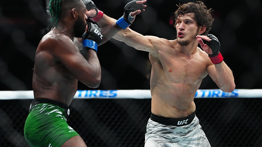 MMA: UFC 310 - Evloev vs Streling