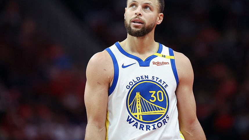 Dec 11, 2024; Houston, Texas, USA; Golden State Warriors guard Stephen Curry (30) looks up after a play during the fourth quarter against the Houston Rockets at Toyota Center. Mandatory Credit: Troy Taormina-Imagn Images