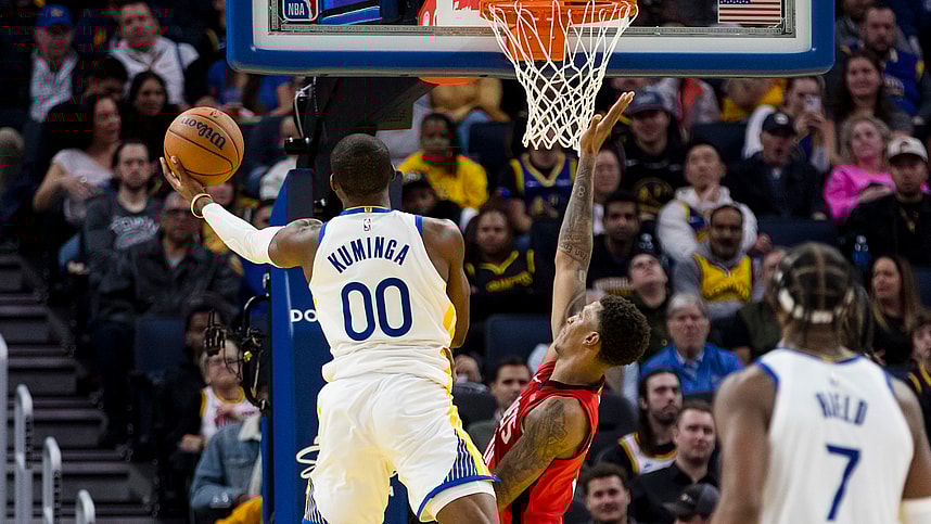Dec 5, 2024; San Francisco, California, USA;  Golden State Warriors forward Jonathan Kuminga (00) shoots against the Houston Rockets during the third quarter at Chase Center. Mandatory Credit: John Hefti-Imagn Images