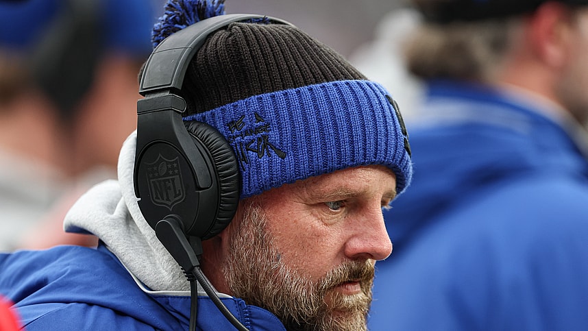Dec 15, 2024; East Rutherford, New Jersey, USA; New York Giants head coach Brian Daboll reacts during the second half against the Baltimore Ravens at MetLife Stadium. Mandatory Credit: Vincent Carchietta-Imagn Images