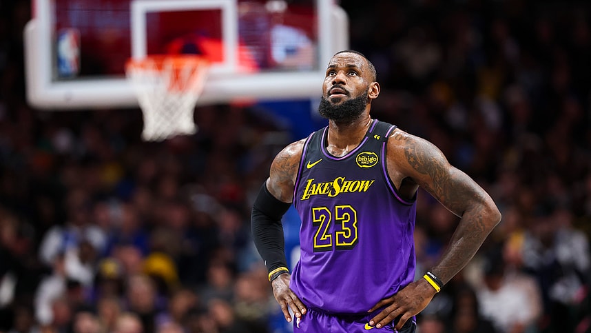 NBA: Los Angeles Lakers at Dallas Mavericks