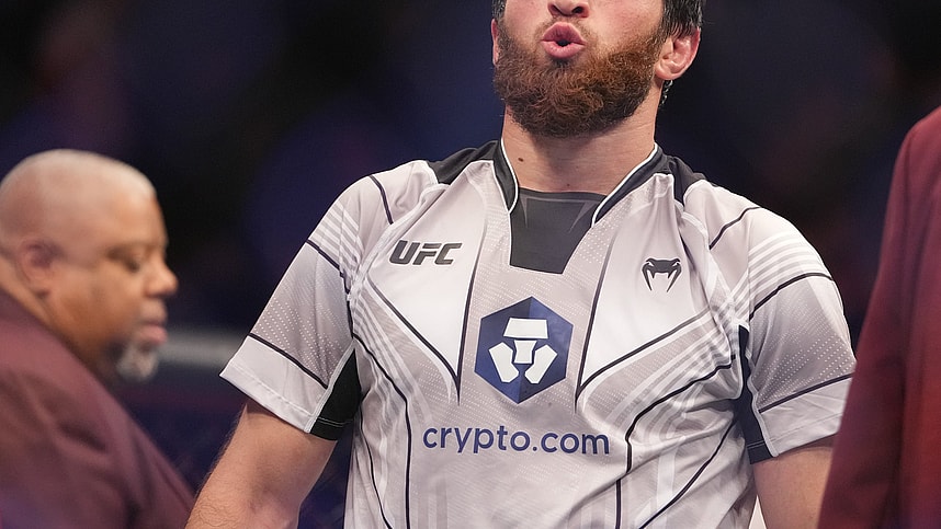 MMA: UFC 282 - Blachowicz vs Ankalaev