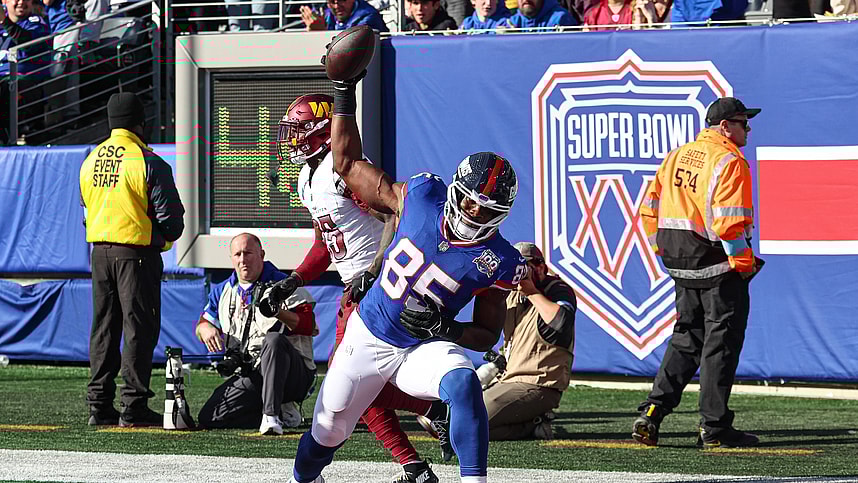 Chris Manhertz, Giants