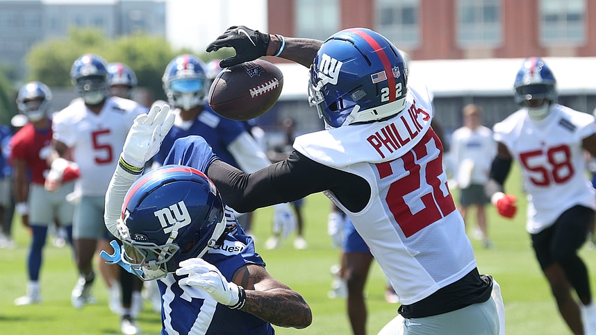 dru phillips, NFL: New York Giants Training Camp