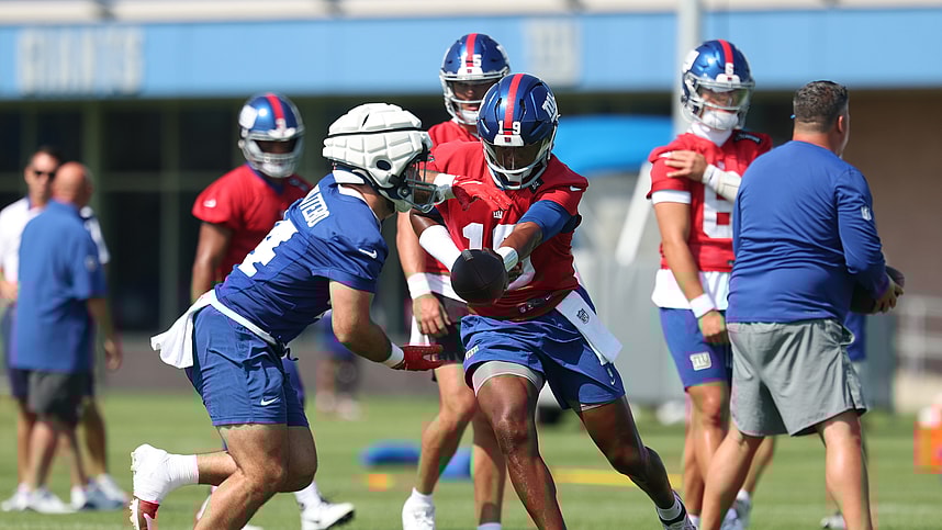 NFL: New York Giants Training Camp, cam skattebo
