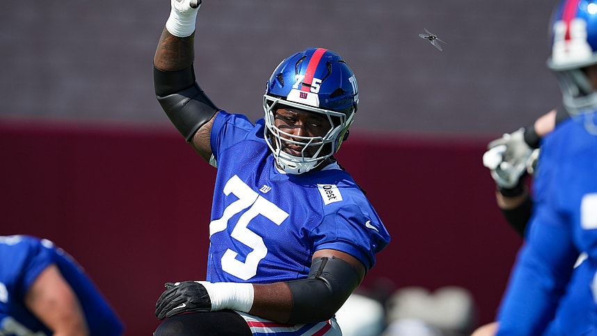 Joshua Ezeudu, Giants