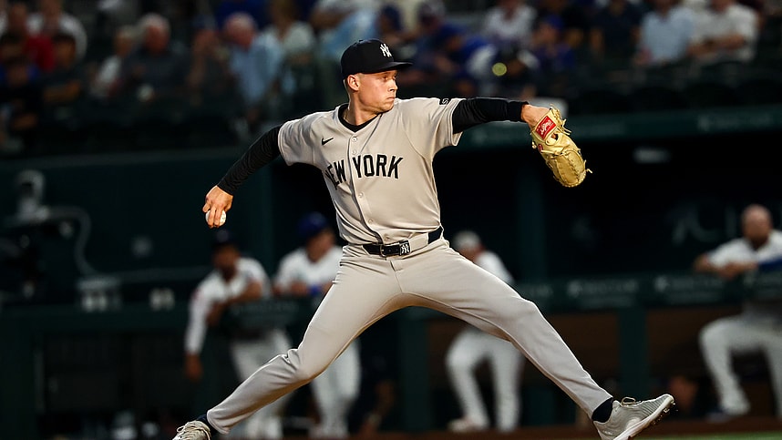 MLB: New York Yankees at Texas Rangers, will warren