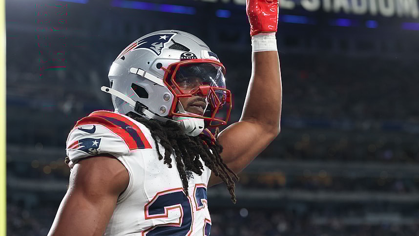 Kyle Dugger, NFL: New England Patriots at New York Giants