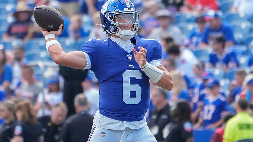 Jaxson Dart, NFL: New York Giants at Buffalo Bills