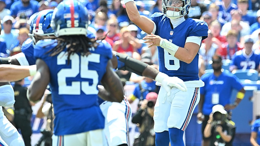 Jaxson Dart, NFL: New York Giants at Buffalo Bills