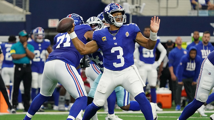 Russell Wilson, NFL: New York Giants at Dallas Cowboys