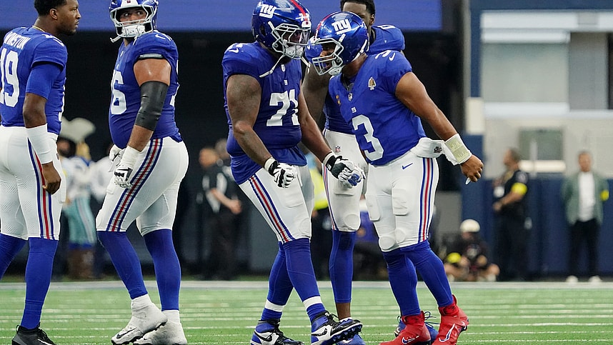 NFL: New York Giants at Dallas Cowboys, marcus mbow