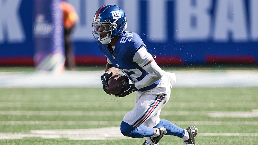 NFL: Los Angeles Chargers at New York Giants, andru phillips