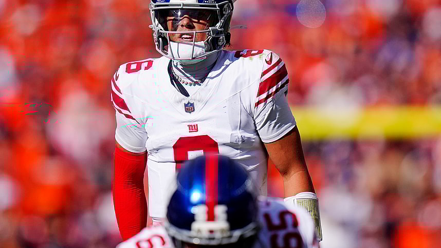 Jaxson Dart, NFL: New York Giants at Denver Broncos