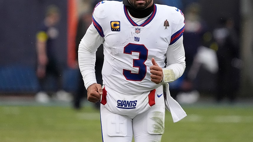 Russell Wilson, NFL: New York Giants at Chicago Bears