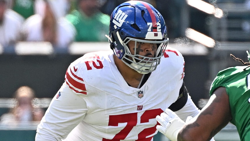 Jermaine Eluemunor, NFL: New York Giants at Philadelphia Eagles
