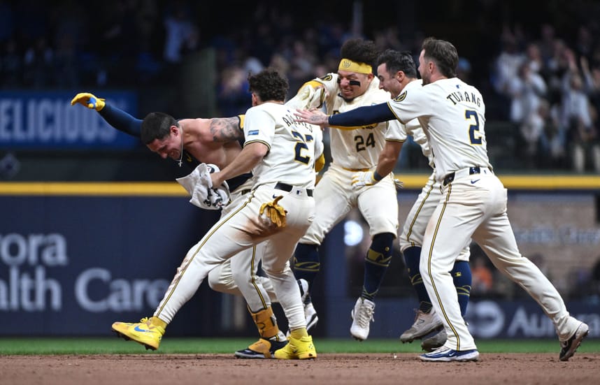 MLB: New York Yankees at Milwaukee Brewers