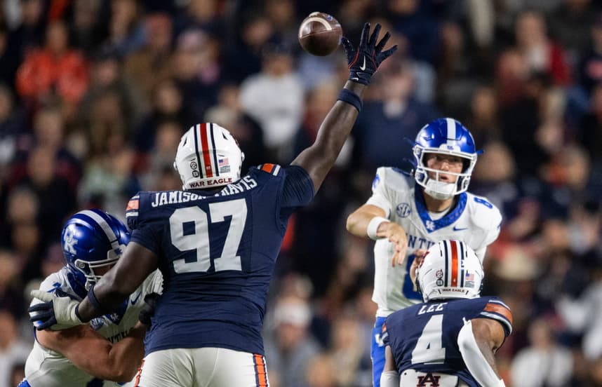 Bobby Jamison-Travis, giants, Syndication: The Montgomery Advertiser