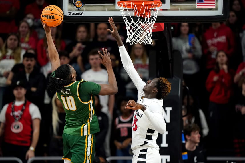 Jonathan Mogbo, Knicks